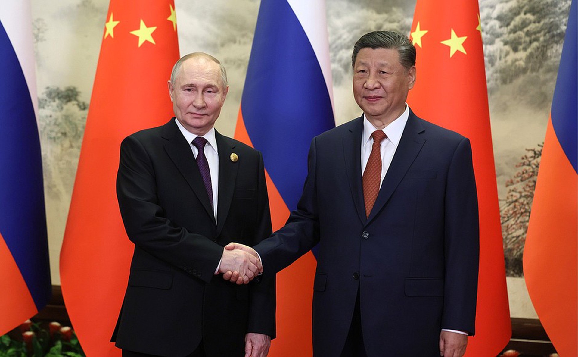 Путин рассказал, как Си Цзиньпин угощал его уткой по-пекински