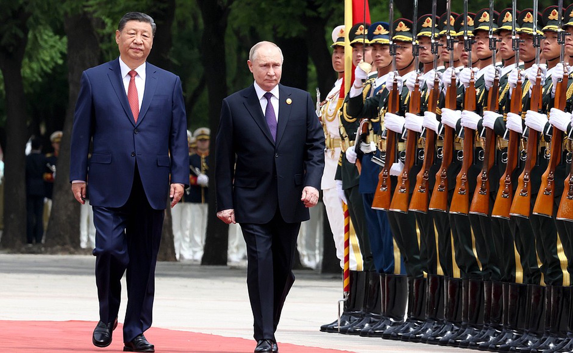 FT: Путин и Си Цзиньпин на переговорах в Пекине обсуждали банки, газ и Украину