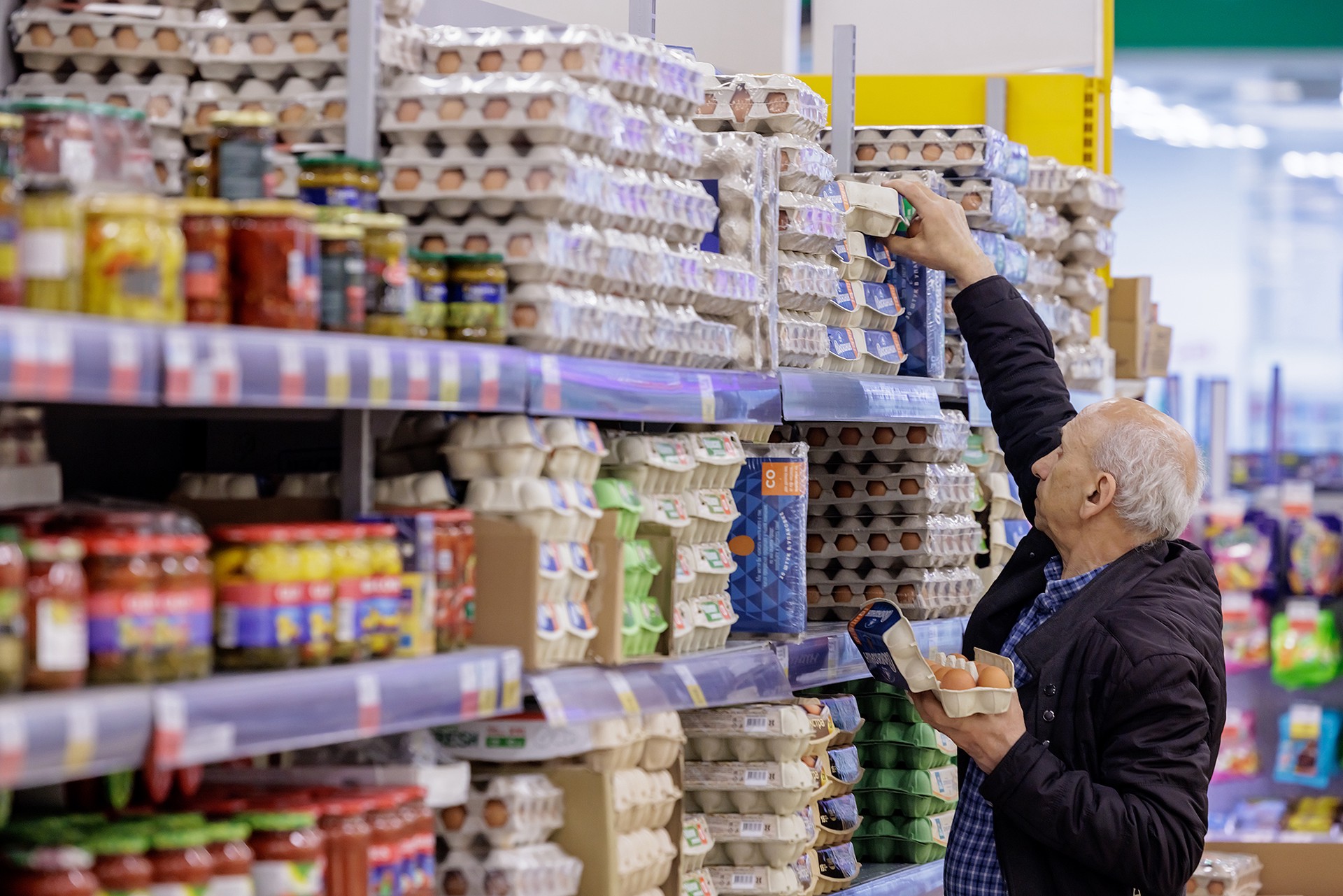 В России предложили выдавать талоны на продукты нескольким категориям граждан