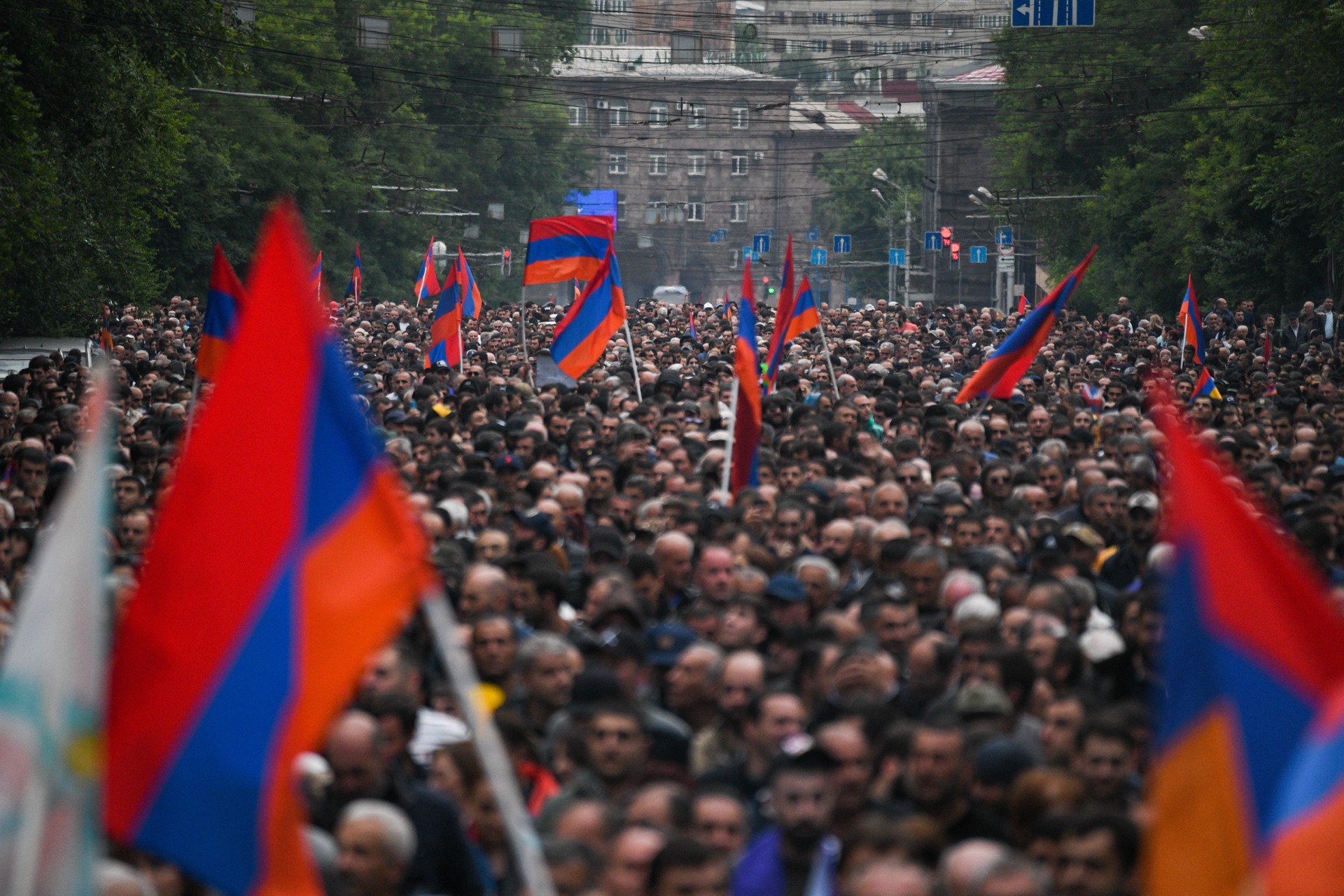 «Армения вступает в полосу беззакония»: политолог – об опасности протестов в стране