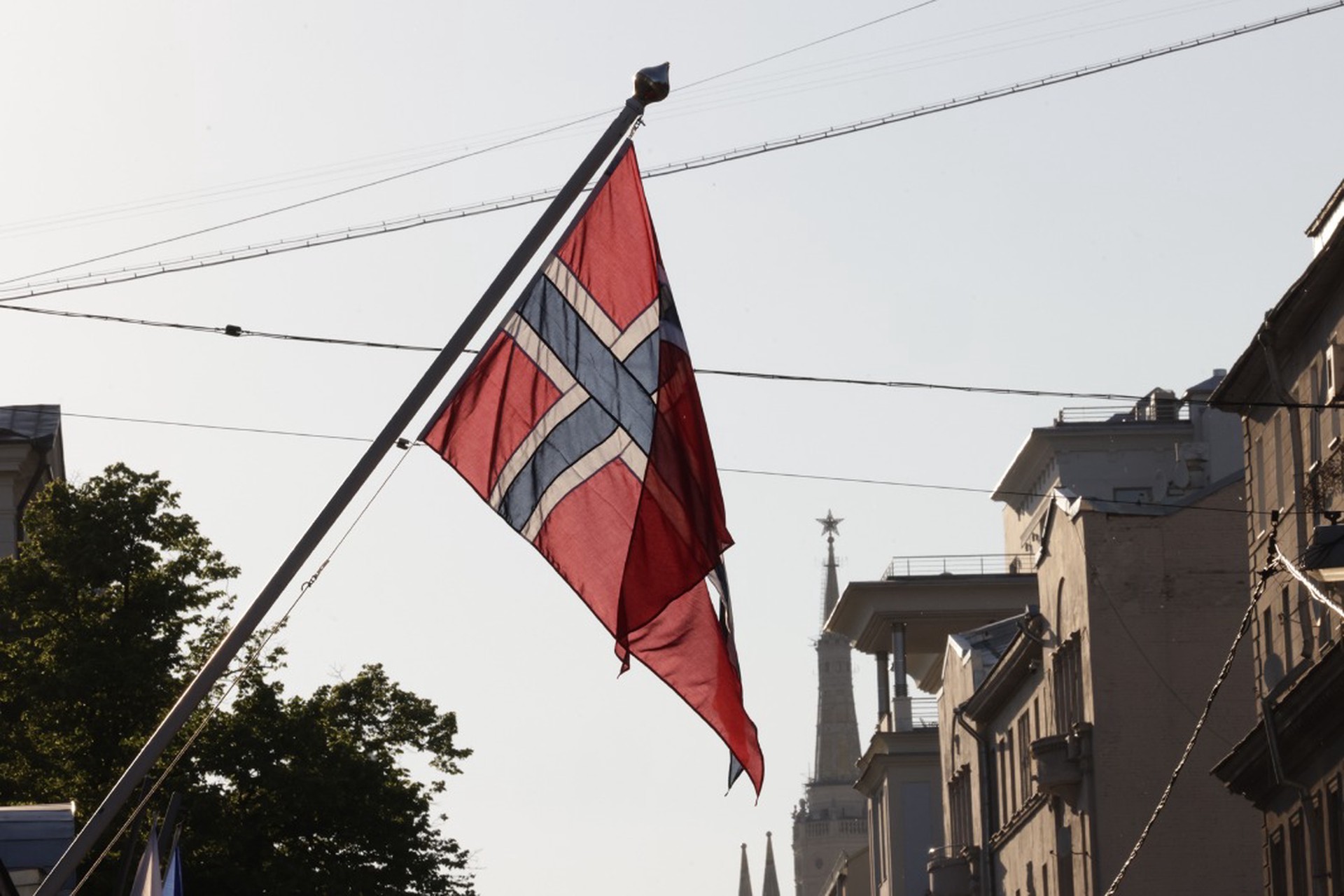 Норвегия отказалась от строительства забора на границе с Россией