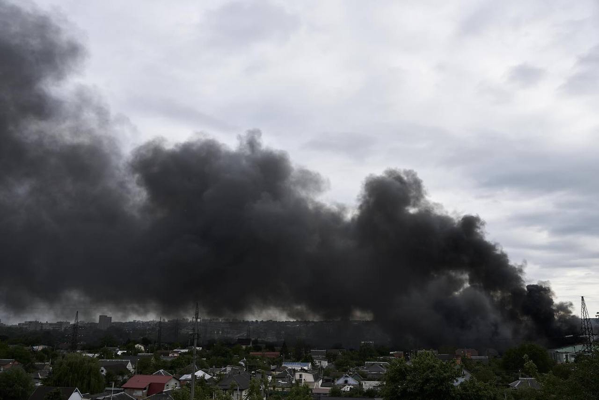 Взрывы прогремели в Днепропетровске на юге Украины
