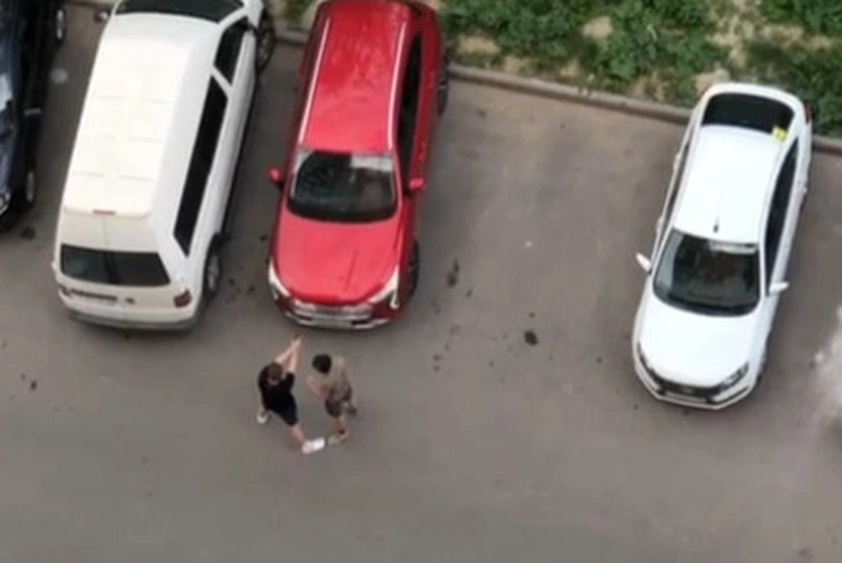 Полиция задержала двух мужчин после конфликта со стрельбой в Балашихе
