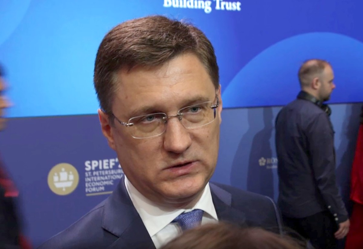 Новак: Доля национальных валют в торговле энергоресурсами составляет 70%
