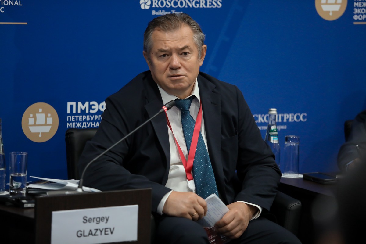Академик РАН Сергей Глазьев: ЦБ губит нашу экономику высокими процентными ставками
