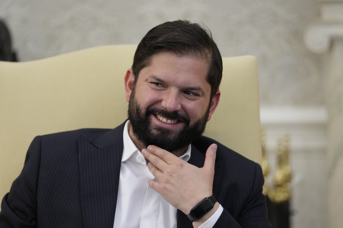 Президент Чили примет участие в конференции по Украине в Швейцарии