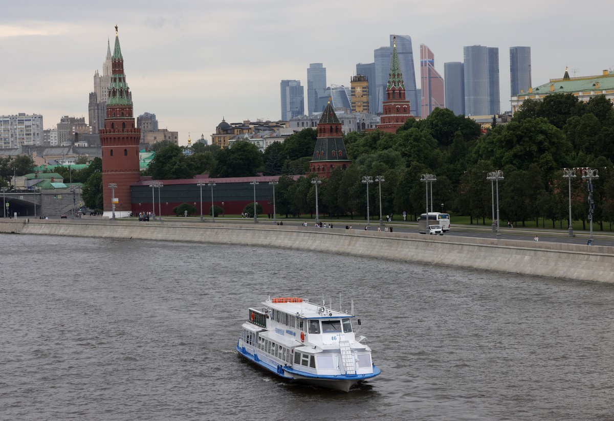 Андрей Макаревич чуть не утонул в Москве-реке