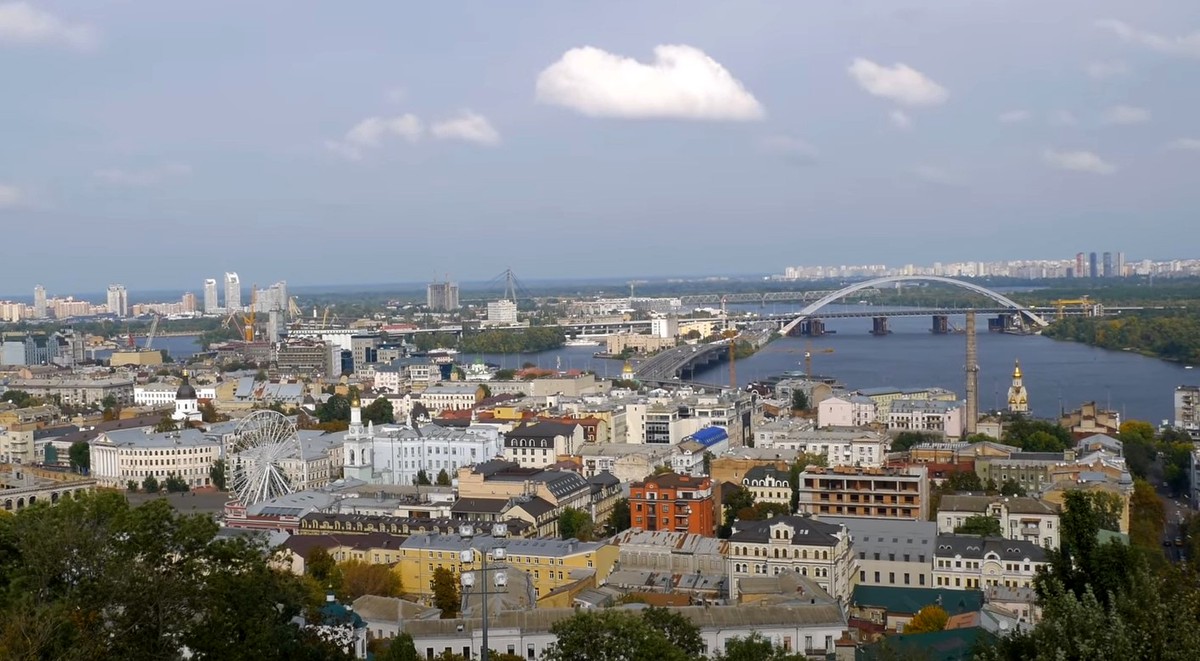 В пригороде Киева прогремели взрывы