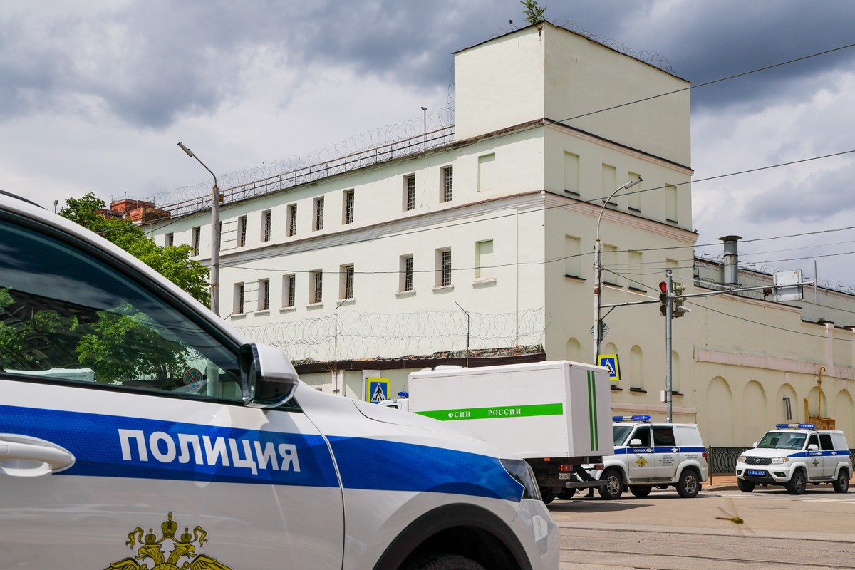 Плохие предметы: почему в ростовском СИЗО допустили захват заложников