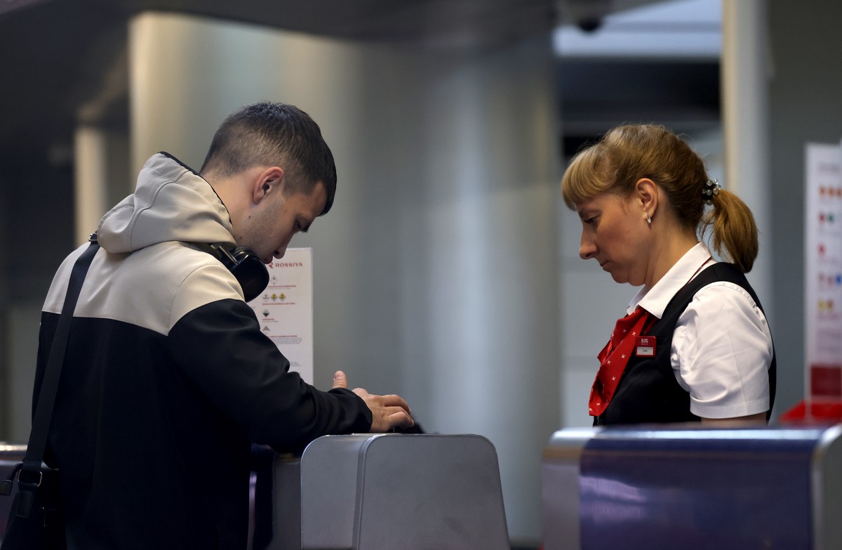 В общественном совете при Минтрансе призвали не отменять невозвратные билеты