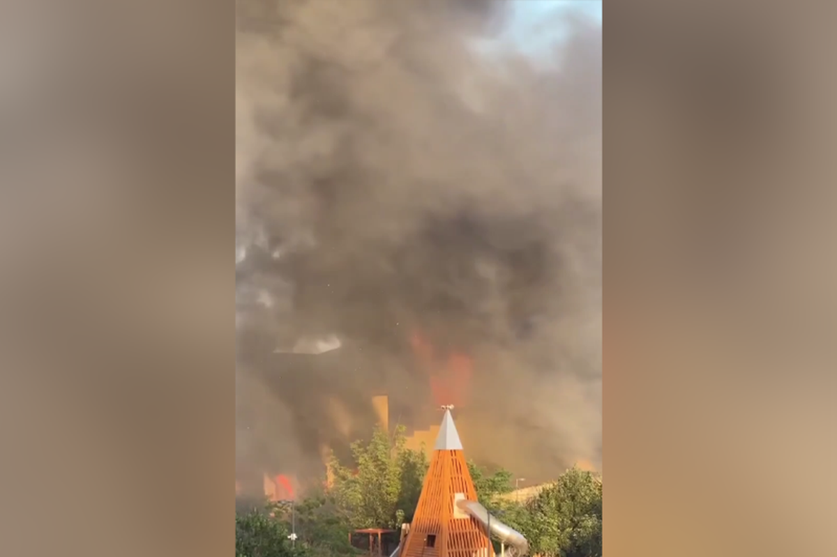 НАК: В Дербенте и Махачкале напали на два православных храма, синагогу и пост ДПС