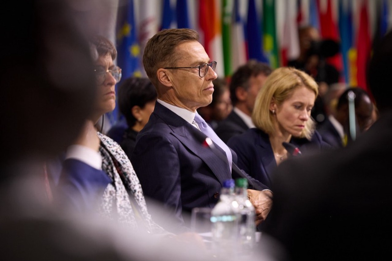 Президент Финляндии допустил налаживание отношений с РФ в будущем