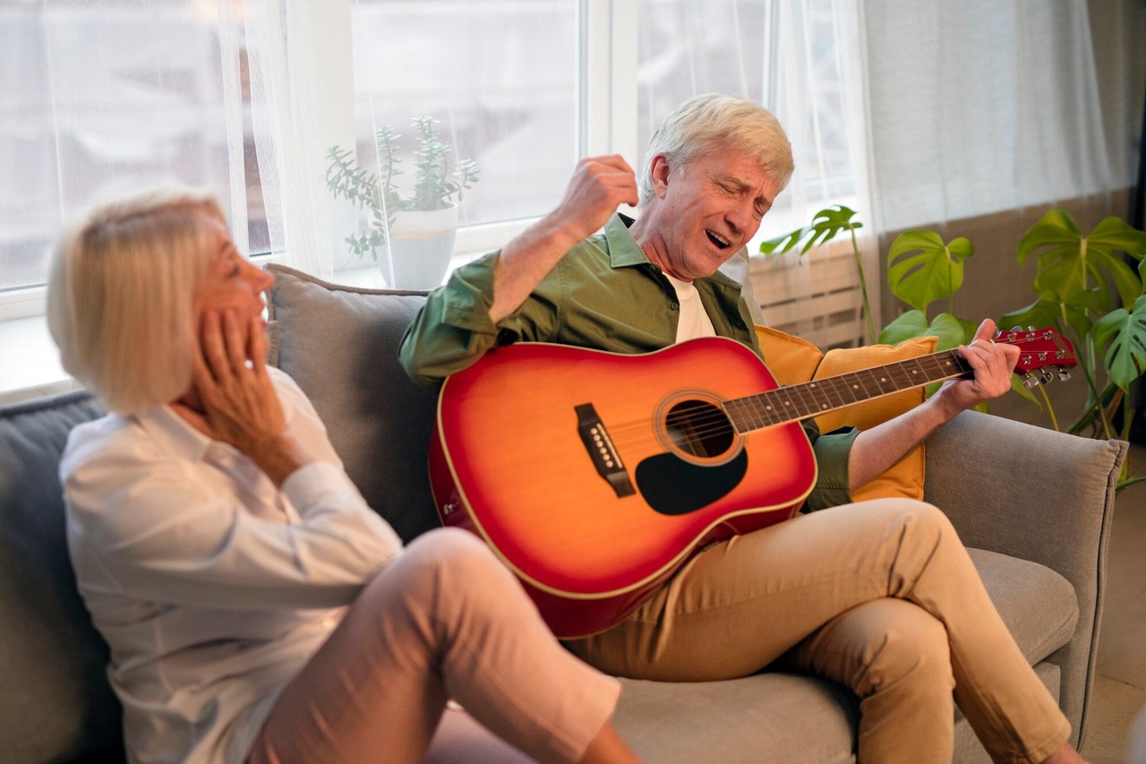 Занятия музыкой спасут от слабоумия в старости? Что российские эксперты думают о зарубежном исследовании