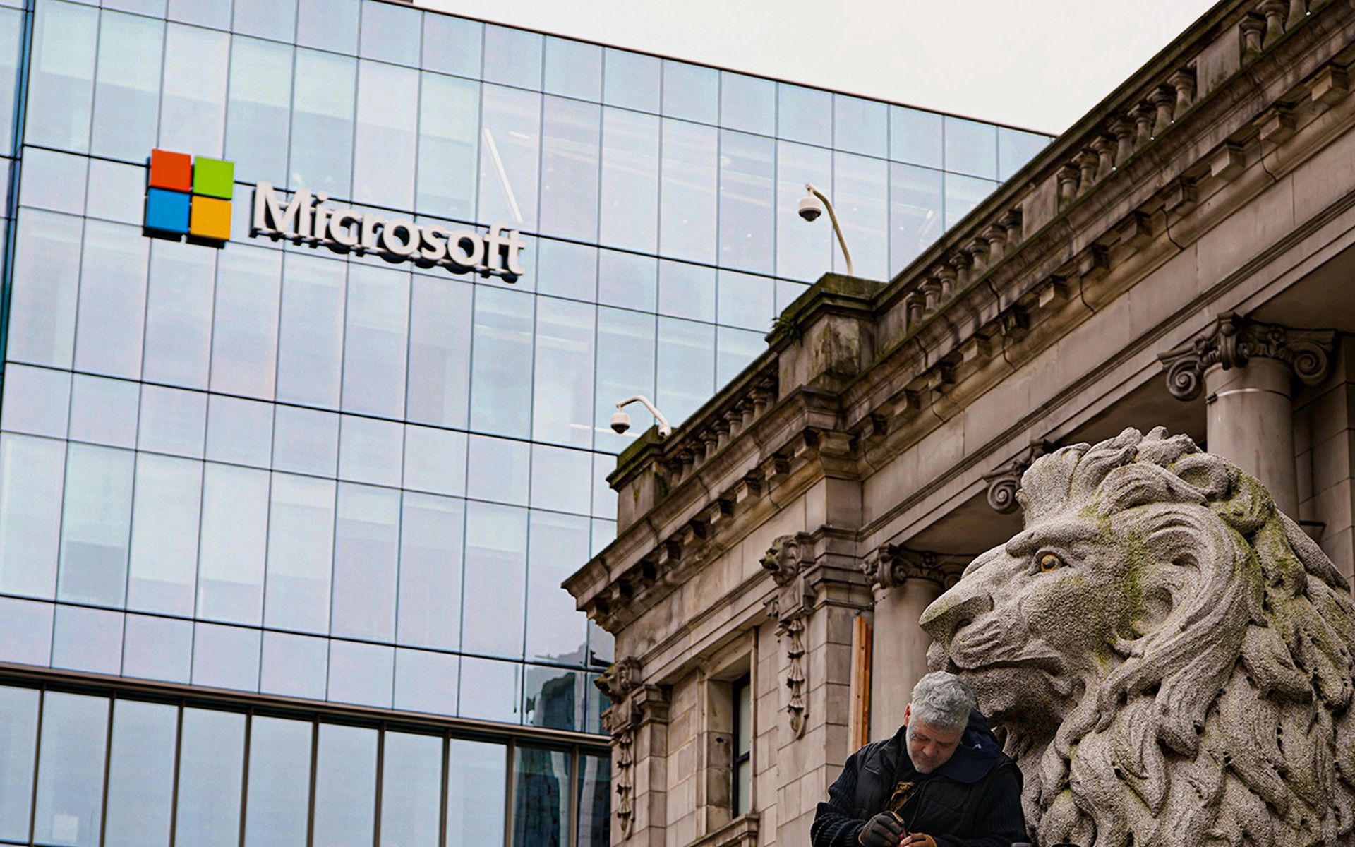 Адмирал Бауэр: Microsoft помогала Украине готовиться к конфликту с Россией