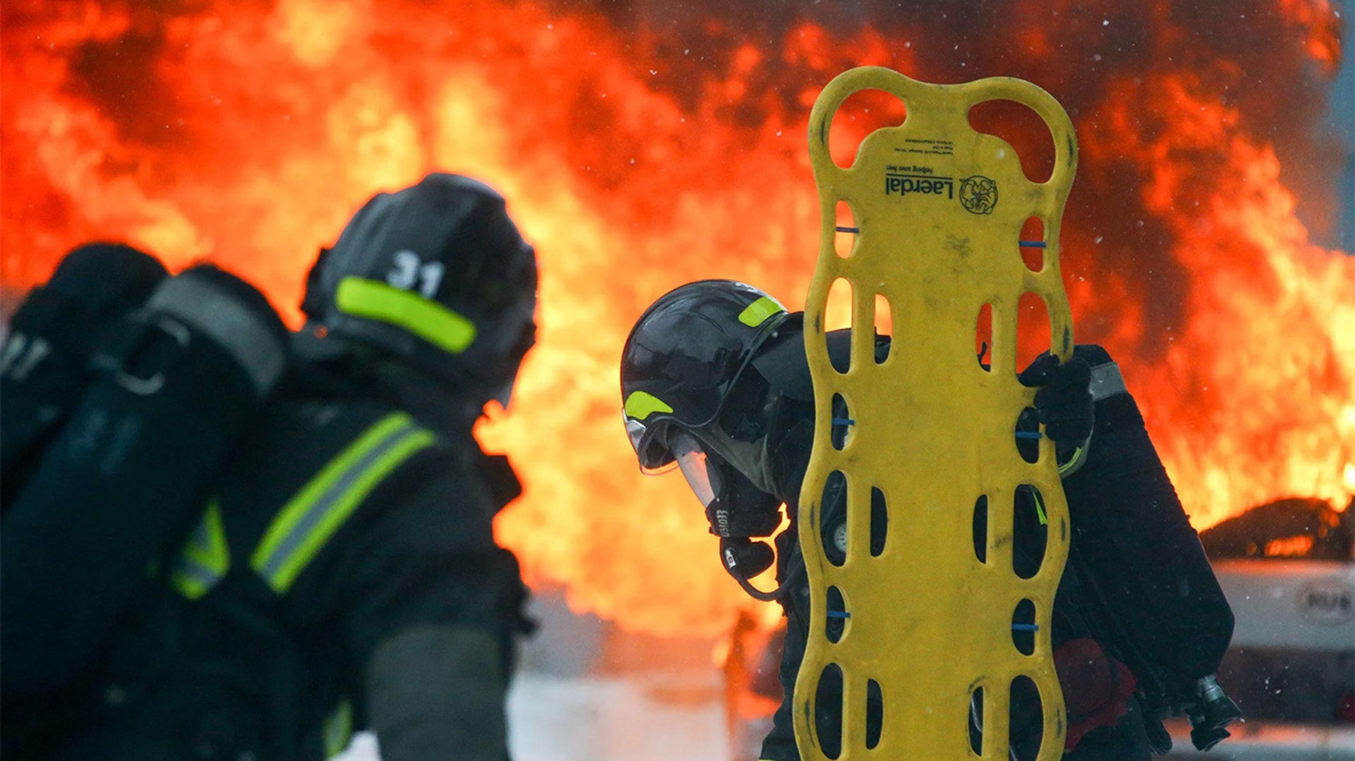Ветеран ФСБ назвал возможные причины взрыва на полигоне в Чехии