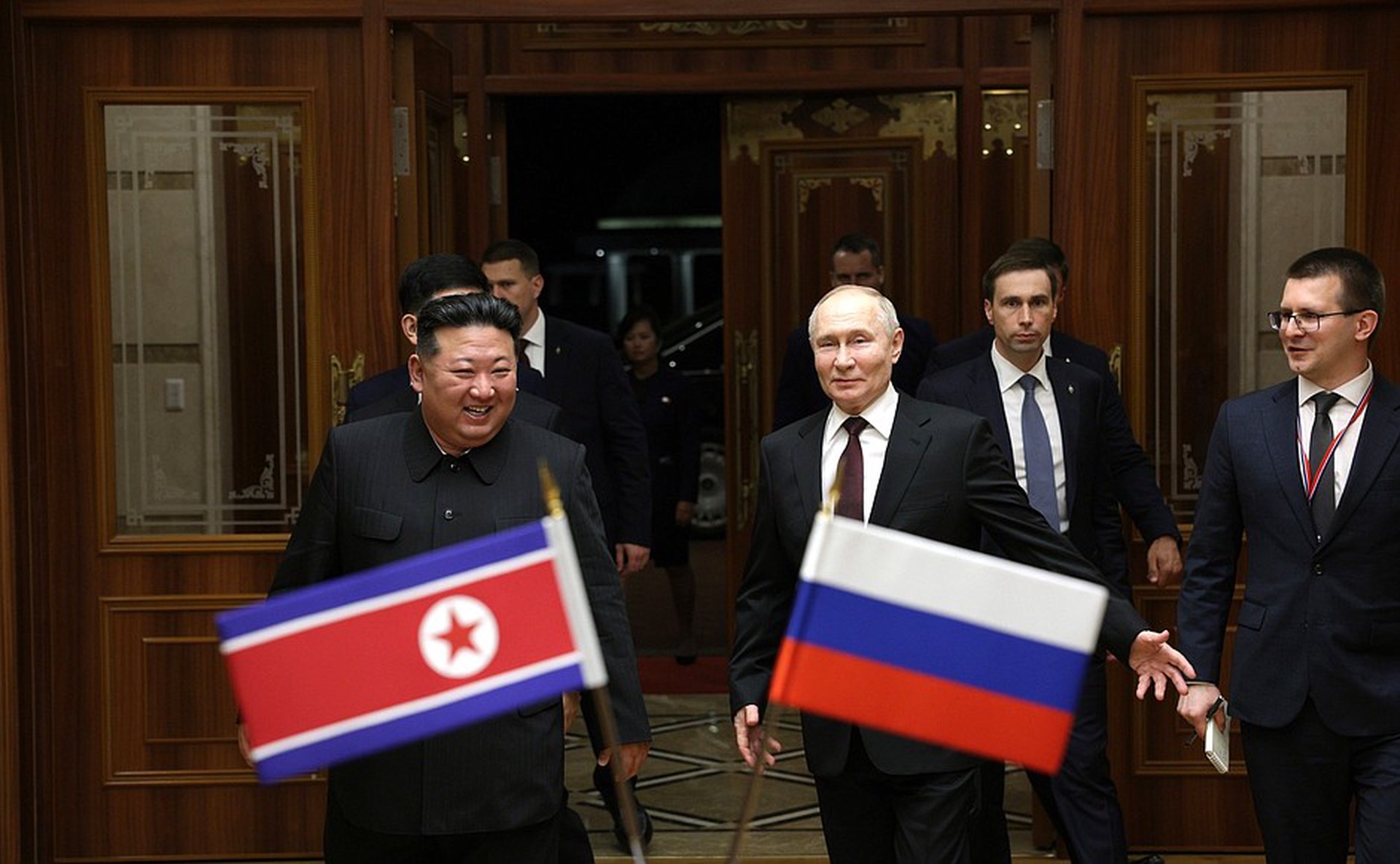 Ким Чен Ын назвал Россию «самым честным другом и соратником»