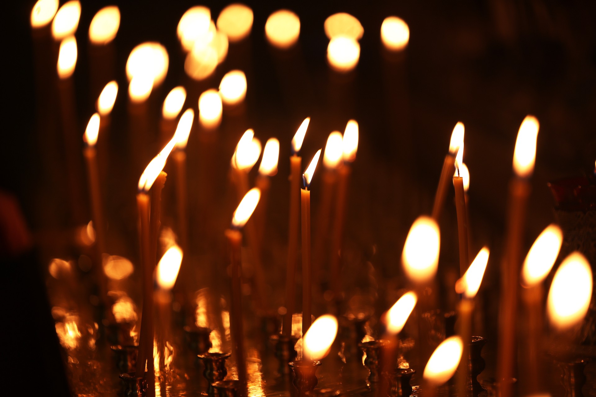 Россиянам объяснили, можно ли заходить в храм с коляской