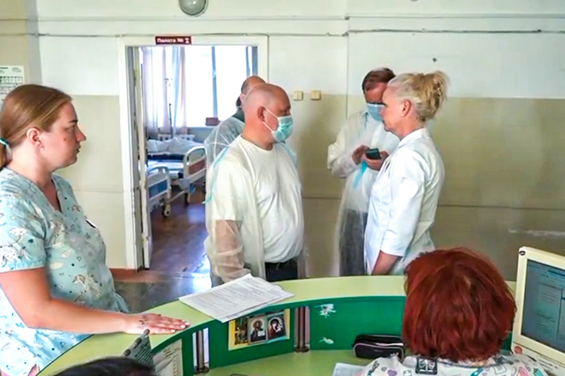 В Севастополь по поручению Путина прибыли 35 врачей и психологов