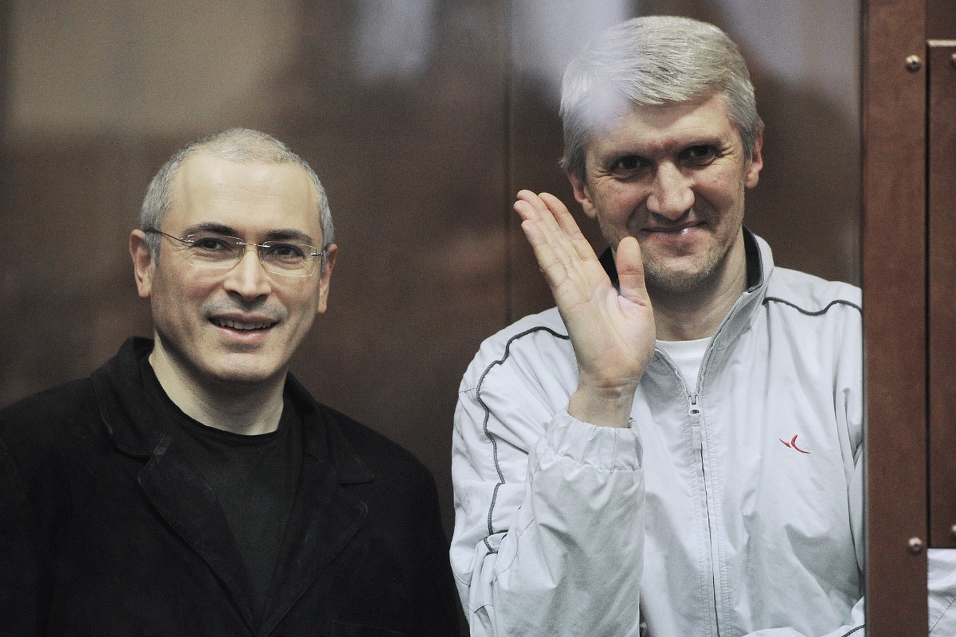 Суд постановил изъять 1,4 млрд рублей у Ходорковского* и Лебедева