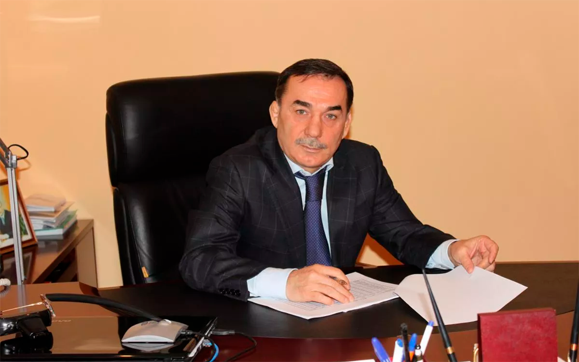 Главу Сергокалинского района Дагестана Омарова освободили от должности
