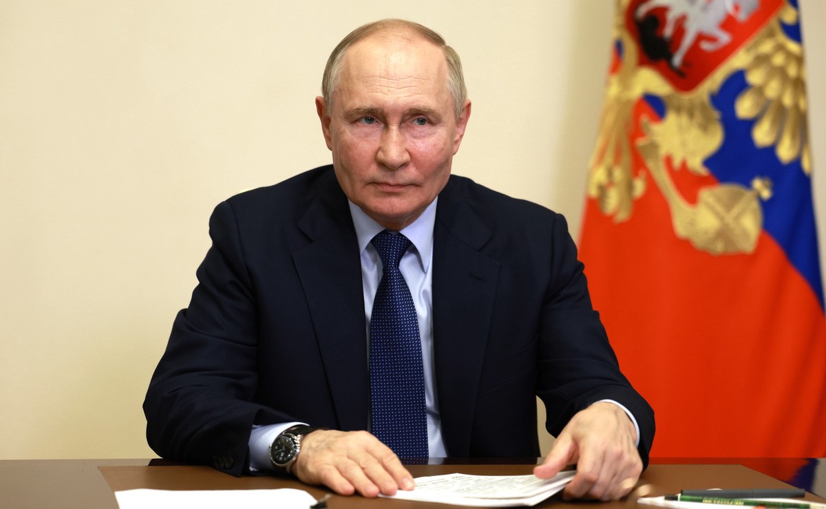 Путин: Запад просил прекратить огонь, когда ВС РФ были у Киева в 2022 году