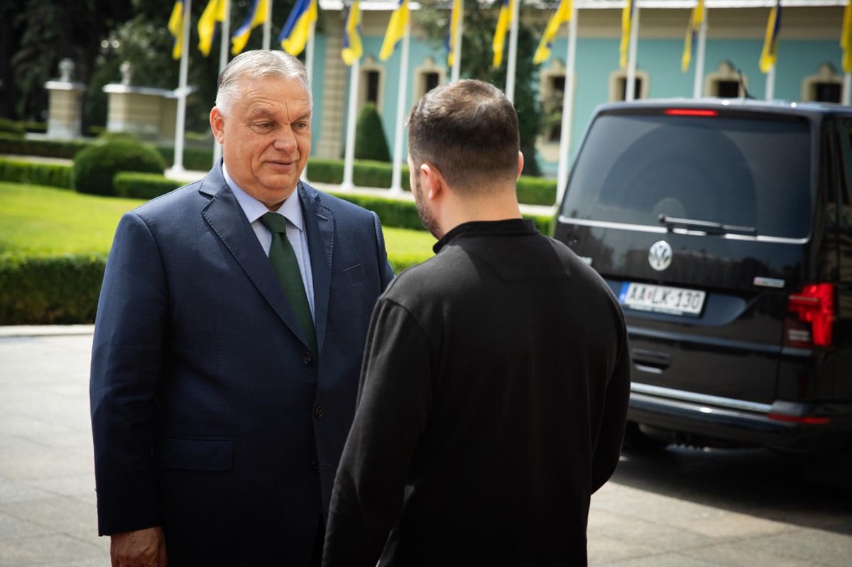 Политолог указал на попытки ЕС помешать Орбану в стремлении разрешить конфликт на Украине