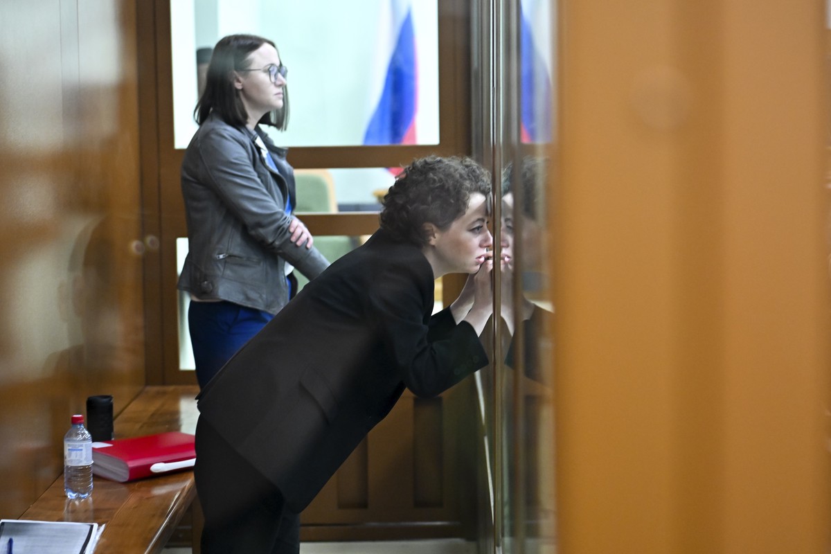 Прокурор попросил по шесть лет колонии для Беркович* и Петрийчук*