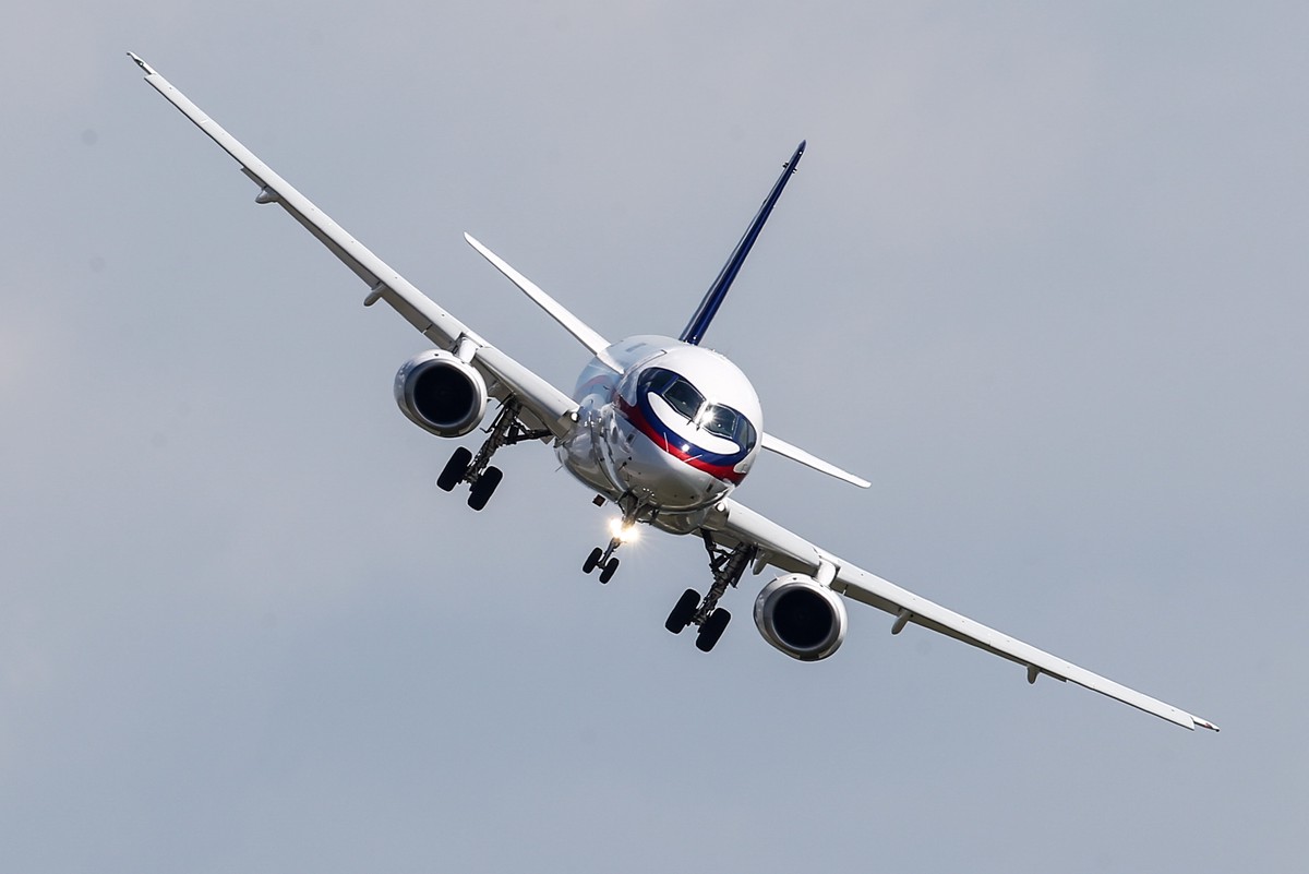 Отказ двигателя мог стать причиной крушения самолёта SSJ-100 в Подмосковье