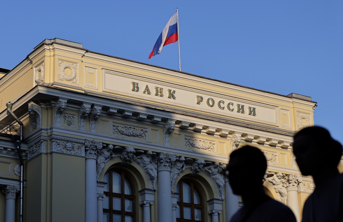 Аналитик предсказал повышение ключевой ставки до 20% в ноябре