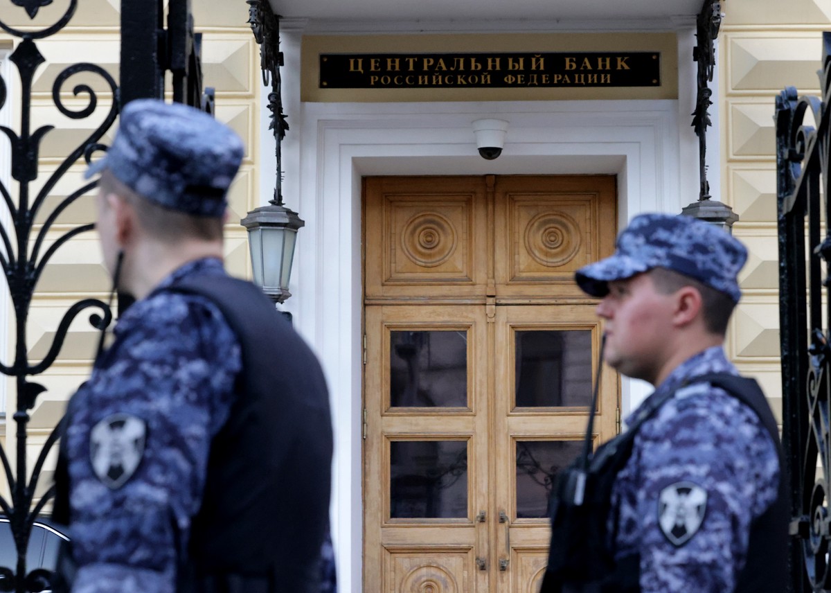 ЦБ в конце тоннеля: почему Банку России не удаётся замедлить инфляцию