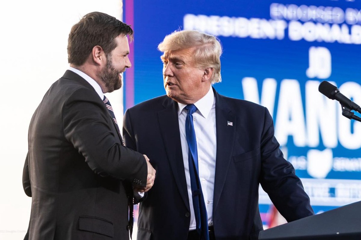 Bloomberg: Трамп может занять ещё более скептическую позицию по Украине
