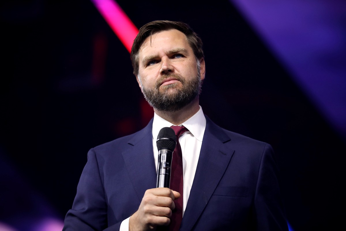 Washington Post: Вэнс спрашивал послов о «гендерно-нейтральных туалетах»