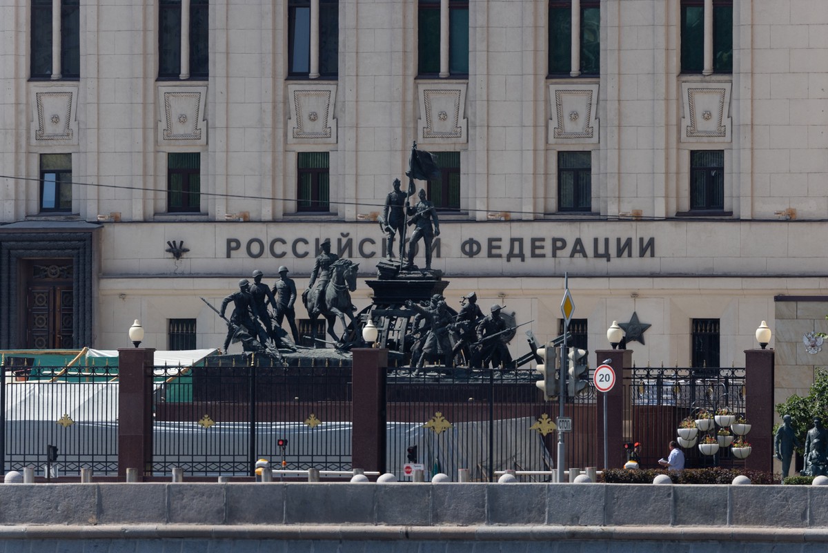 Акинфеев, Джикия, Соболев и Магкеев получили благодарность от Минобороны за помощь участникам СВО