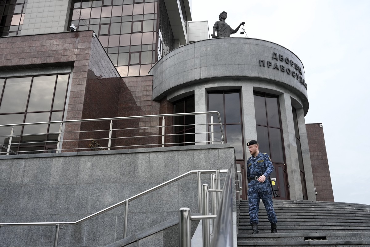 В Кремле объяснили закрытый режим судебного процесса над Гершковичем