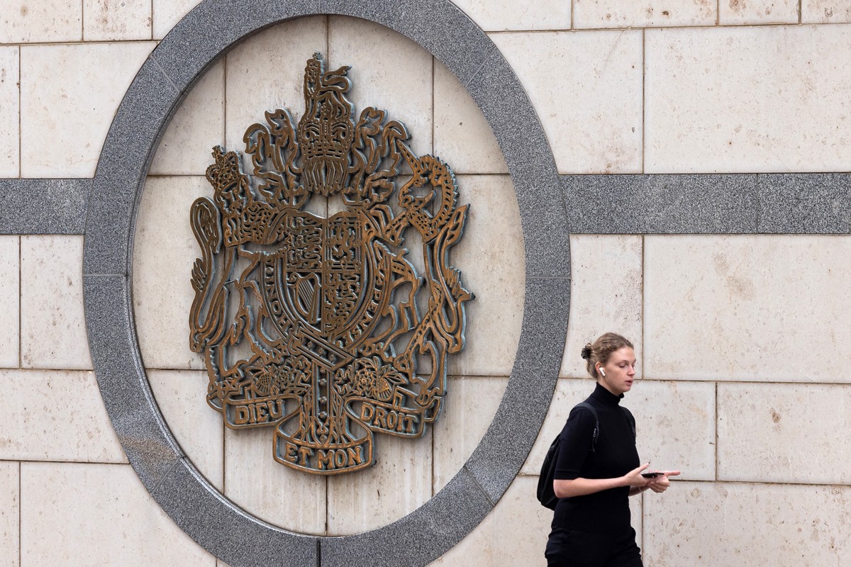 В Британии назвали ложными сообщения о возможности снятия санкций с России