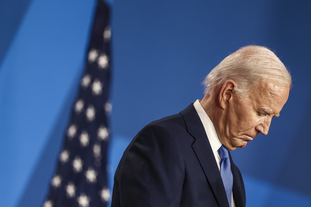 Politico: Лидеры стран ЕС по-разному отреагировали на снятие Байдена с выборов в США