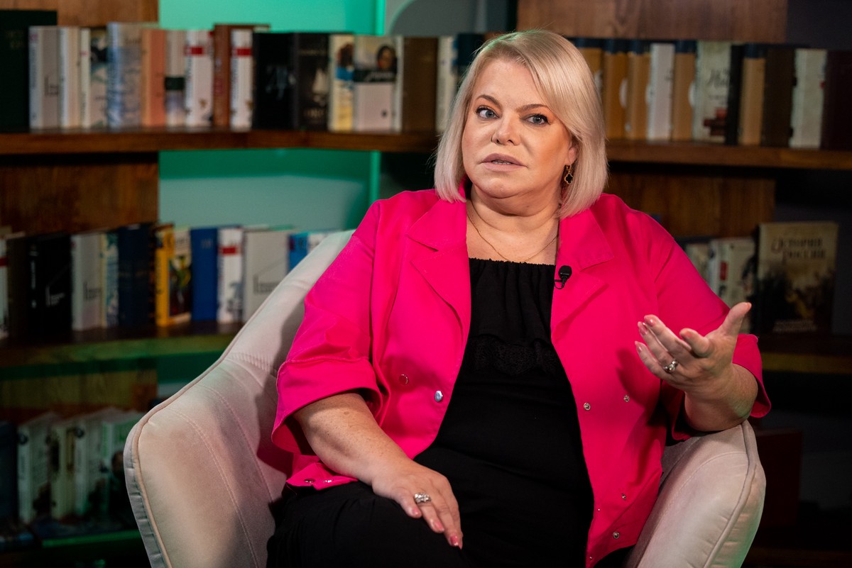 Яна Поплавская рассказала, кто мешает провести в России культурную революцию со знаком плюс