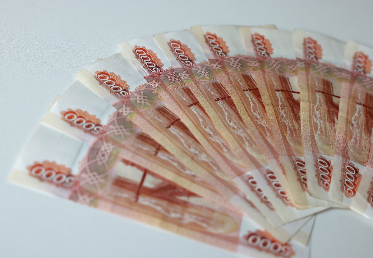 В России хотят повысить МРОТ до 34 тысяч рублей