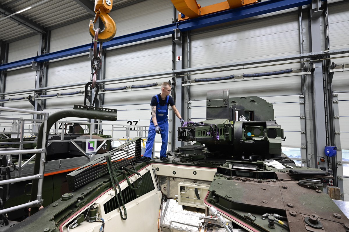 Rheinmetall получил заказ на строительство завода боеприпасов на Украине