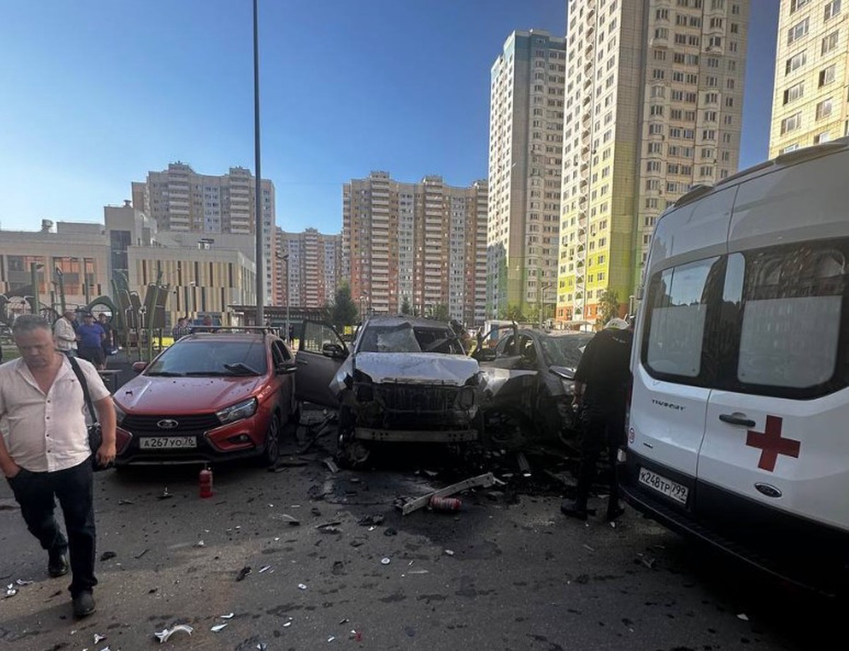Бортников: Исполнитель подрыва автомобиля на севере Москвы сбежал в Турцию