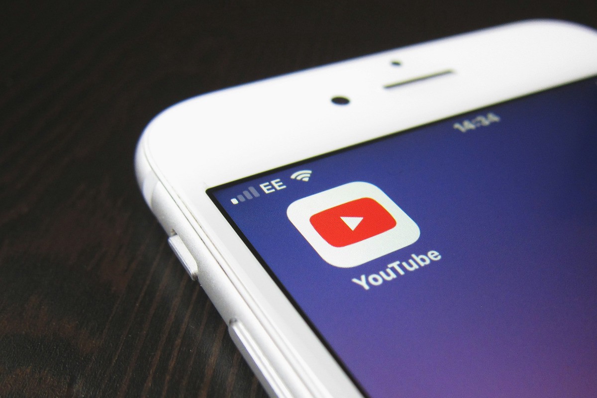 YouTube возобновил работу в России без ограничений