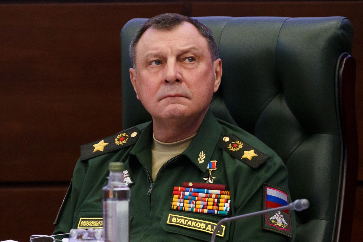 У генерала Булгакова нашли картины с Шойгу в образах чекиста и Кутузова