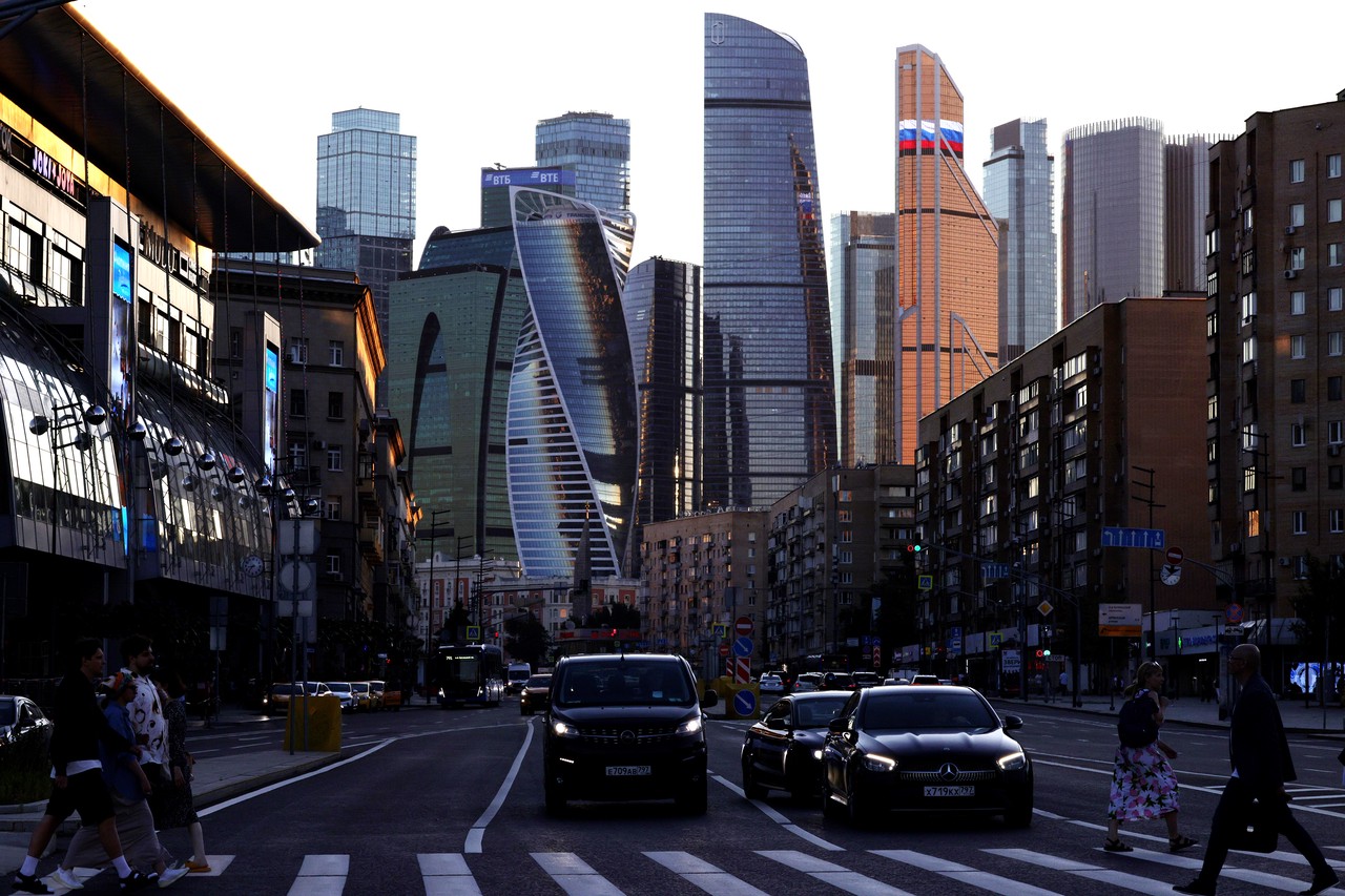 Экономист: Переезд госкомпаний из Москвы поможет развитию регионов