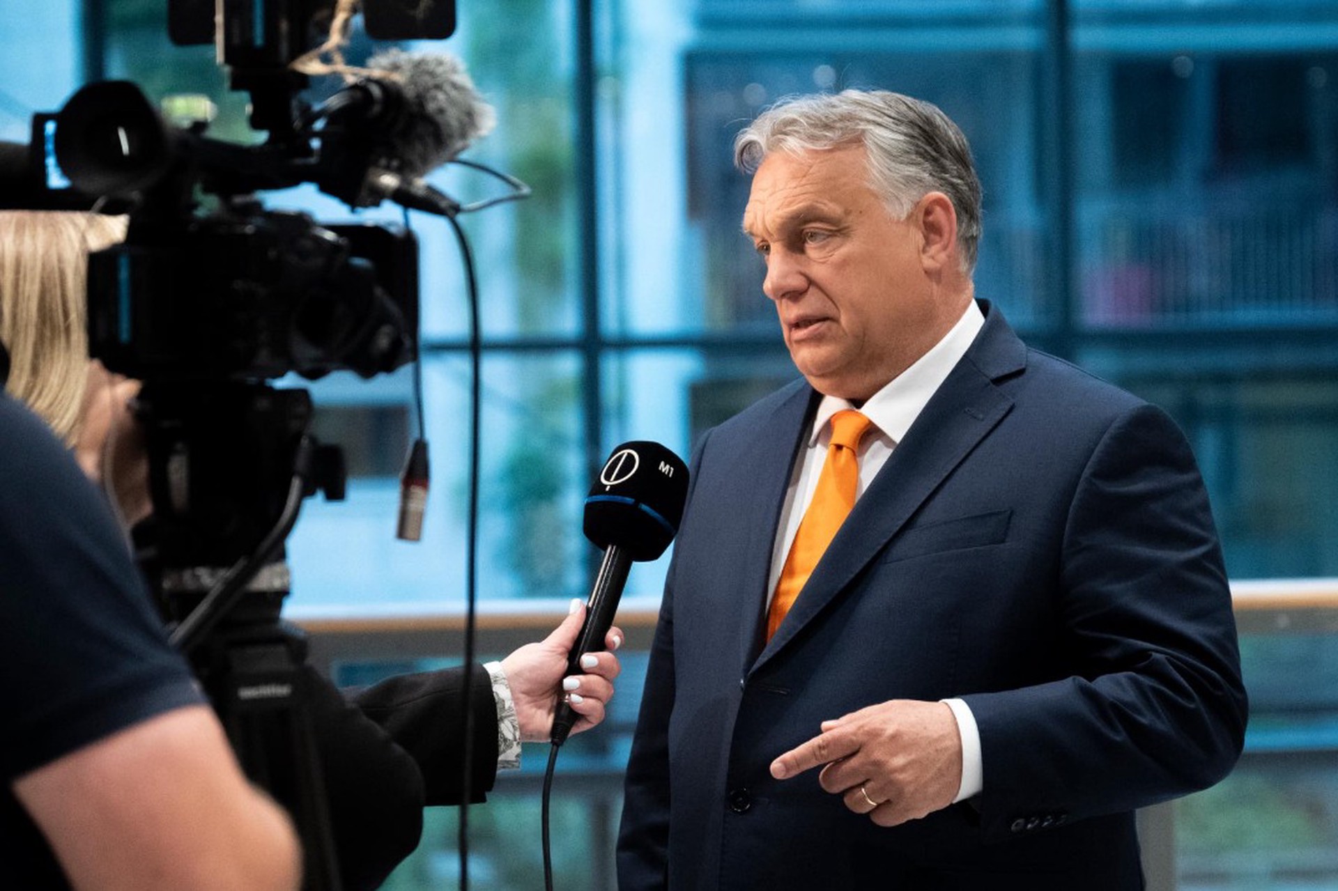 Политолог объяснил визит Виктора Орбана в Киев