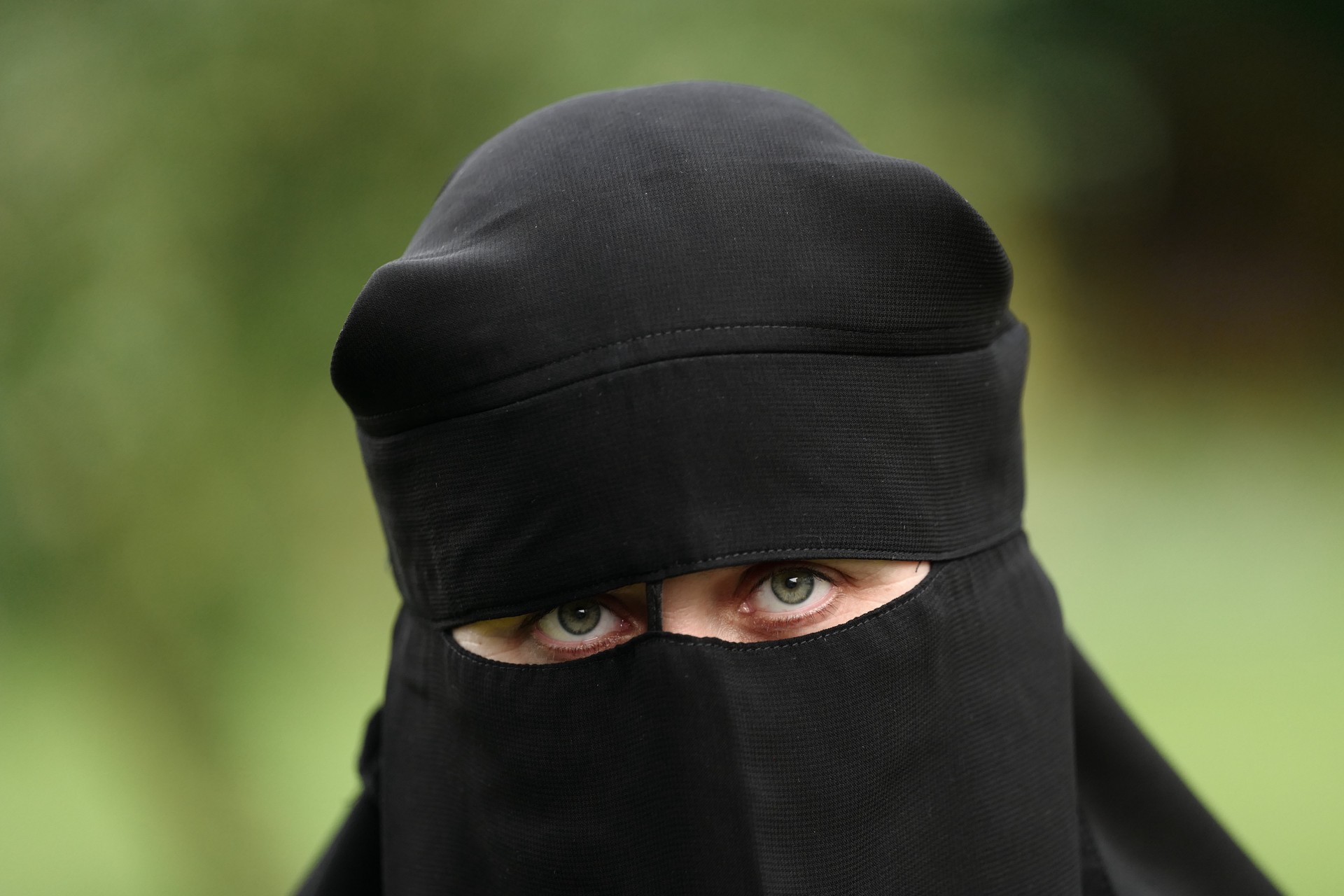 Муфтият Дагестана сообщил о временном запрете ношения никабов