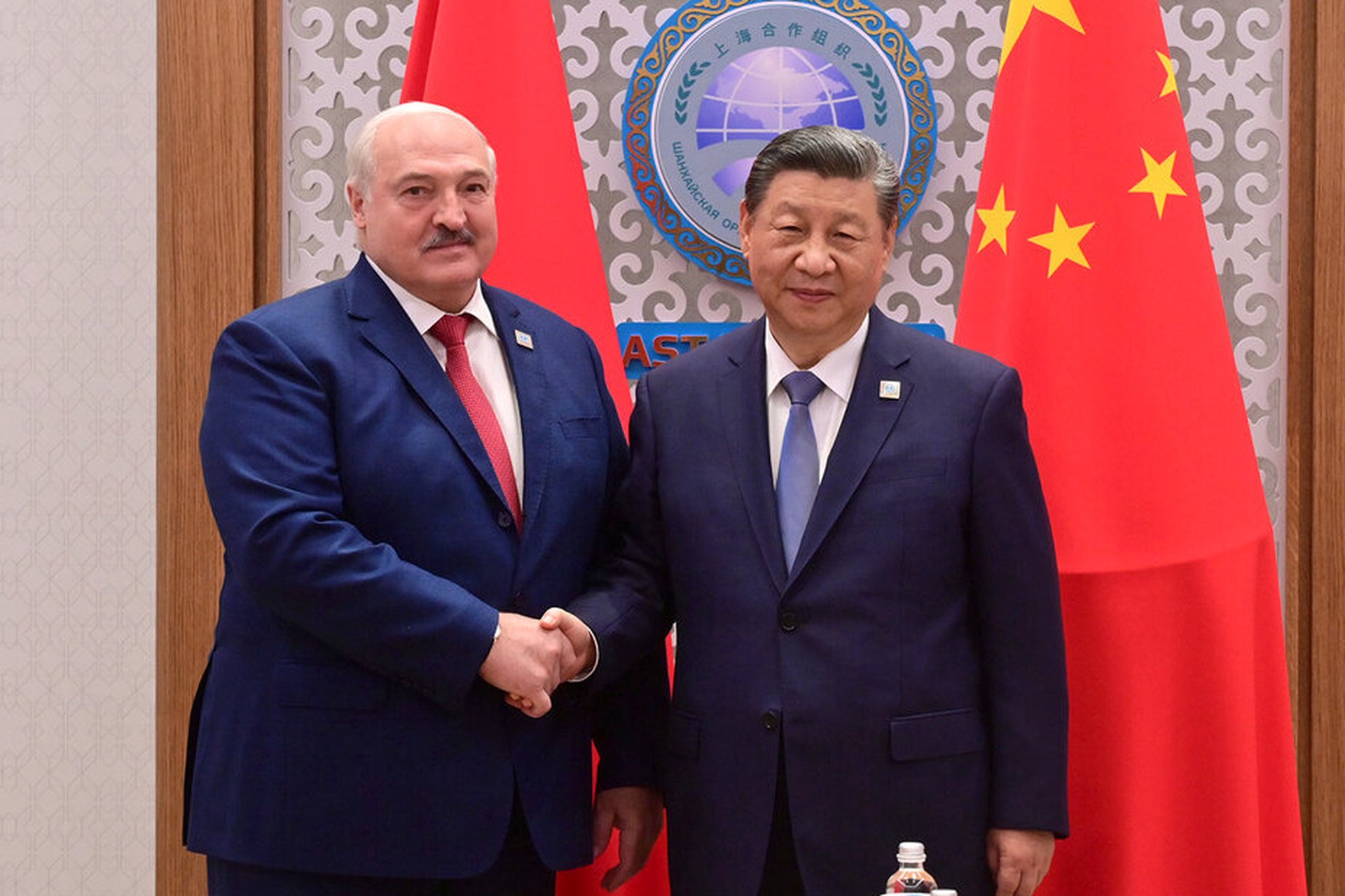 Лукашенко рассказал о дружбе с Си Цзиньпином 