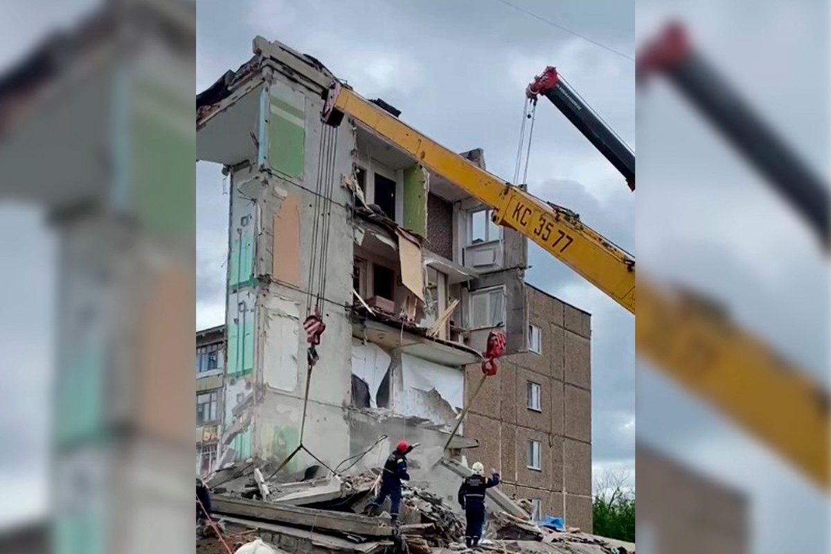 Очевидец рассказал о спасении жителей обрушенного взрывом дома в Нижнем Тагиле