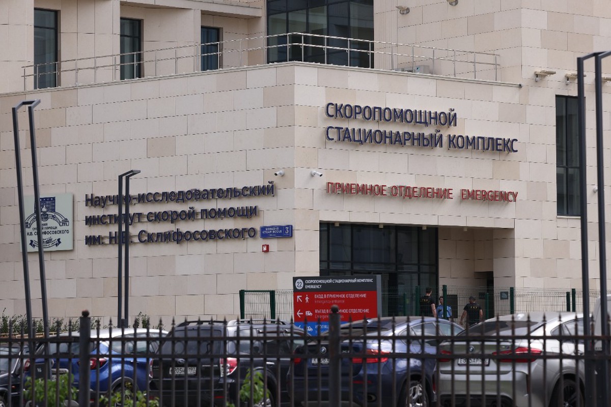 Директор НИИ имени Склифосовского назвал состояние Поддубного тяжёлым