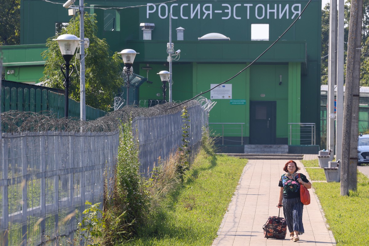 В Госдуме назвали издевательством введение полного таможенного контроля на границе Эстонии с Россией
