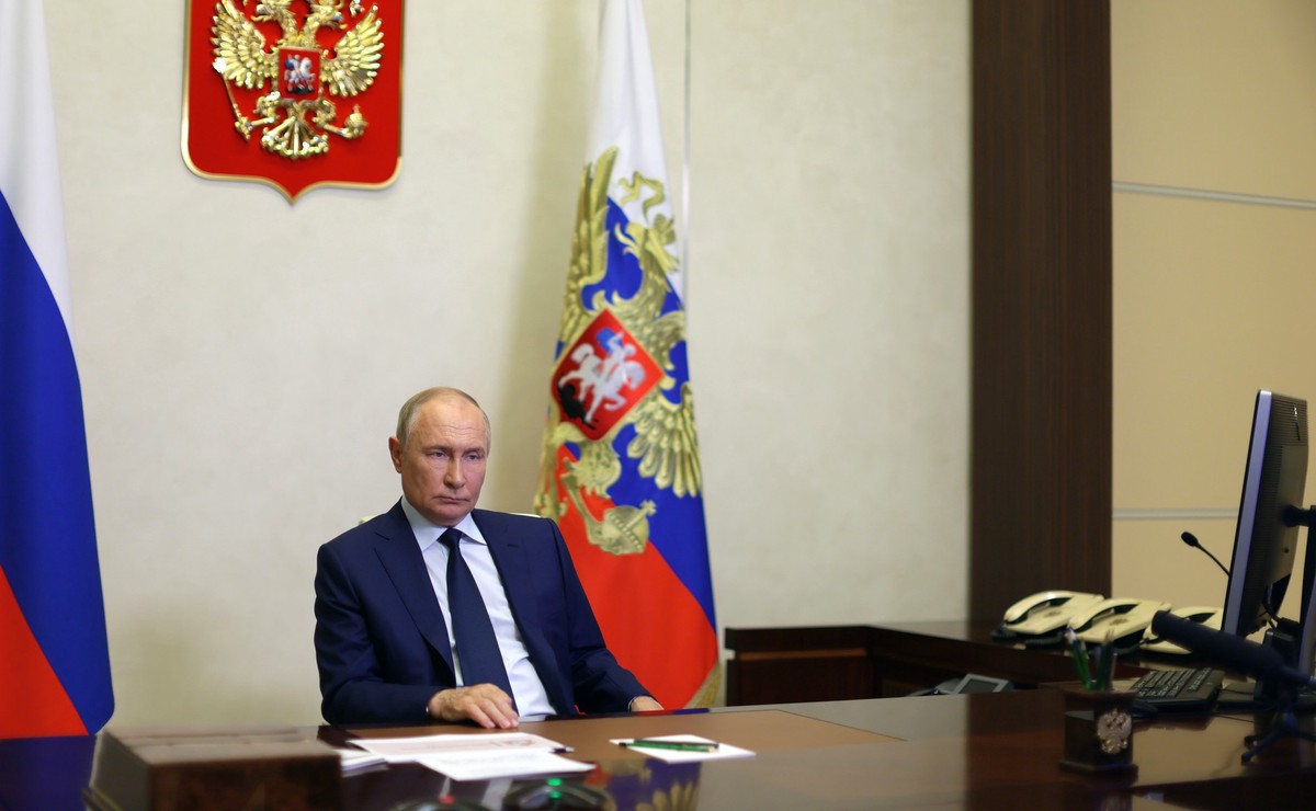 Путин: Покинувшие свои дома жители Курской области получат единовременную выплату